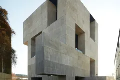 p.274_TheArchDailyGuidetoGoodArchitecture_gestalten2022-NoUsageWithoutCredits_2000x